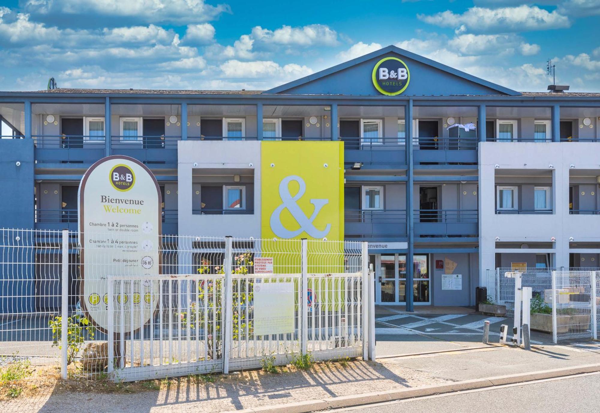 B&B Hotel Orleans Ouest 拉沙佩勒-圣梅曼 外观 照片