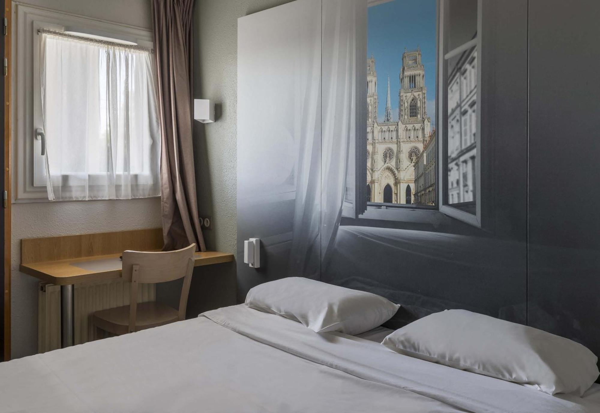 B&B Hotel Orleans Ouest 拉沙佩勒-圣梅曼 外观 照片